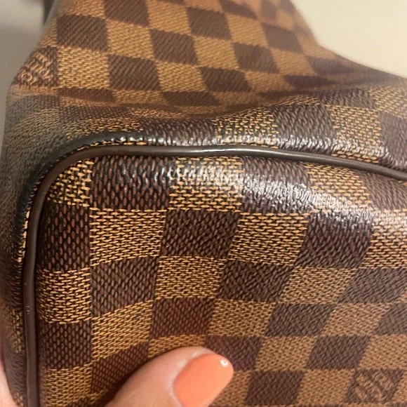 🎉SOLD✨🎉Authentic Louis Vuitton Damier Ebene Speedy 30 (2019) - Picture 10 of 16
